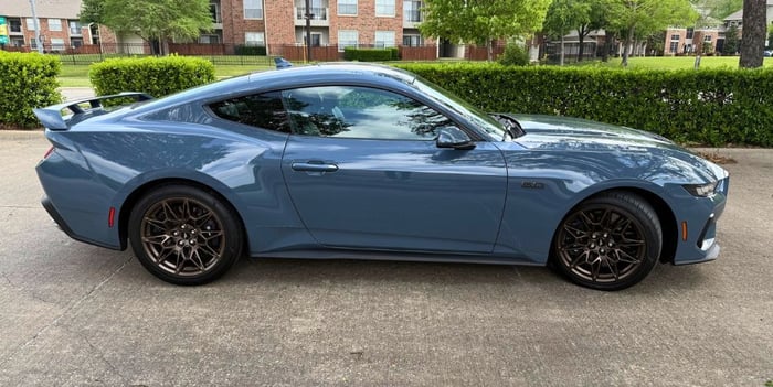 How To Choose Your First Sports Car