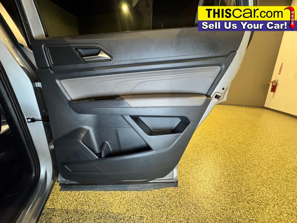 car-gallery-28