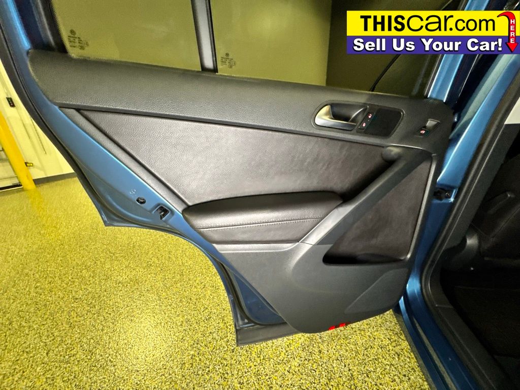car-gallery-26