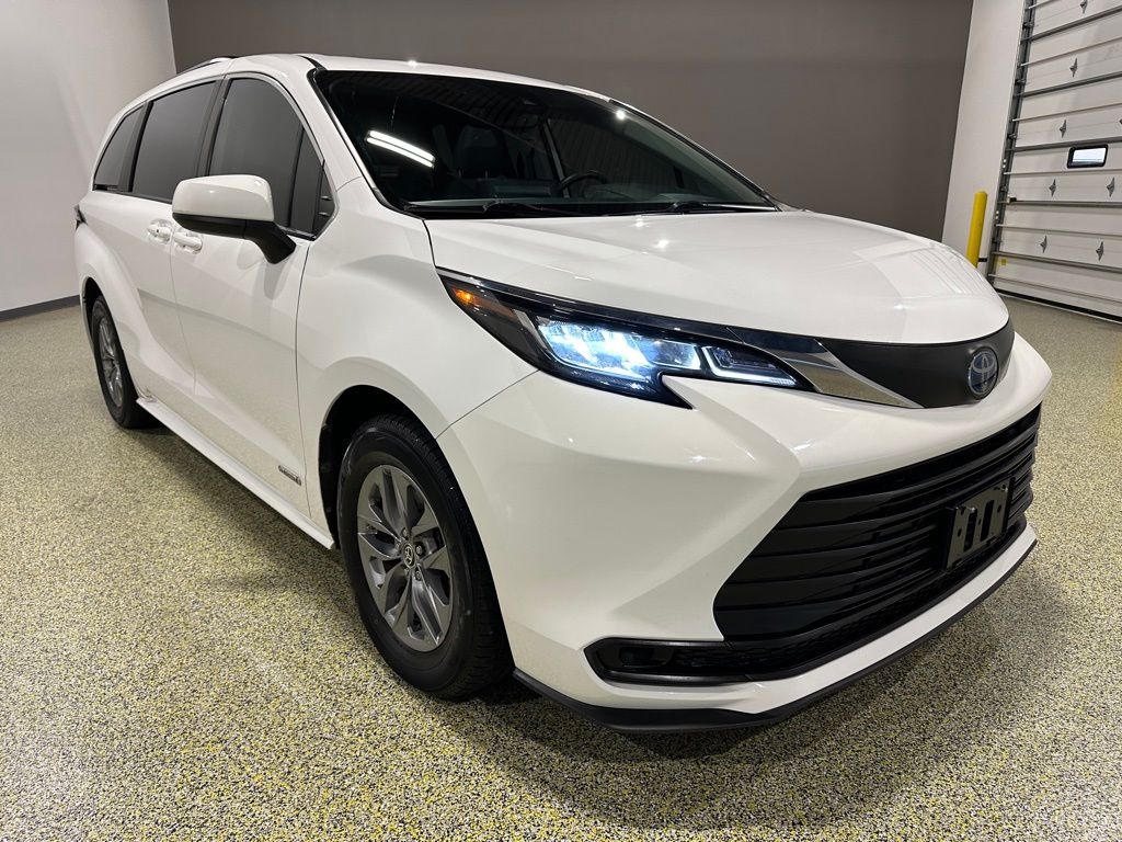 car-gallery-1