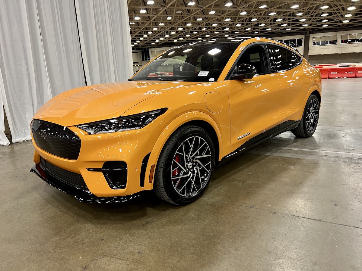 ford-mach-e-yellow